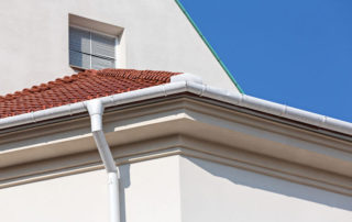 gutter splash guards: what are they and who needs them?